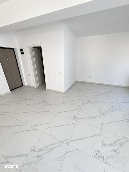 Spa?iu comercial cu chirias 2 locuri parcare str Ilie Petre Chiajna - 8