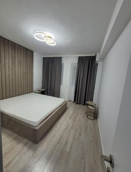 Apartament cu 2 camere decomandat, mobilat în Decebal