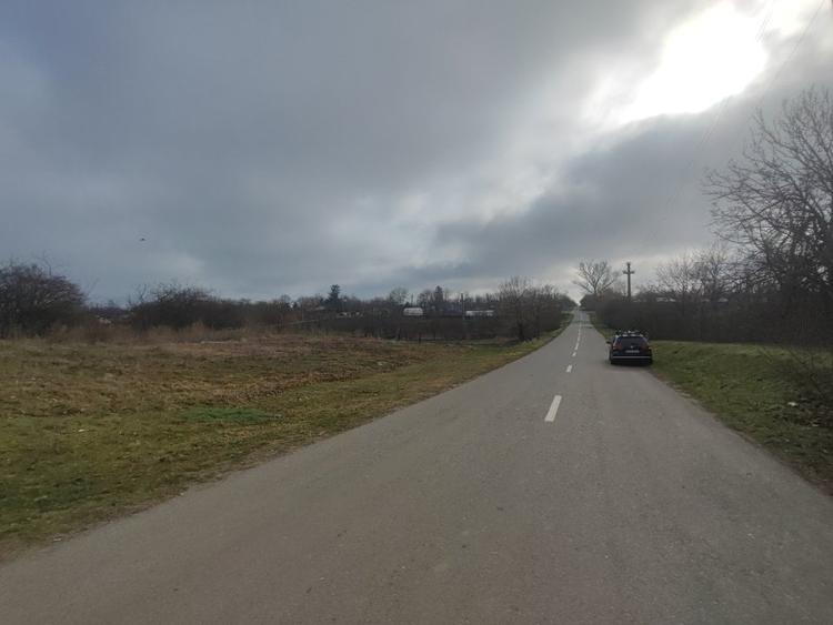Teren Construcții intravilan de 1881 mp, în Vâlcelele