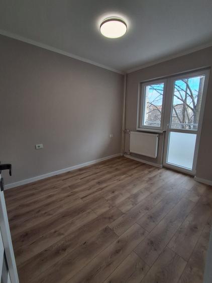 Apartament cu 2 camere decomandat în Iosia