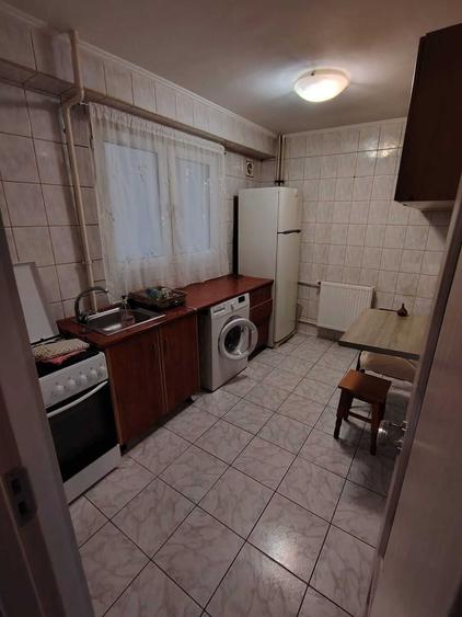 Apartament cu 2 camere decomandat în Giurgiului