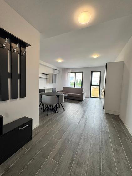 Apartament cu 3 camere în Torontalului