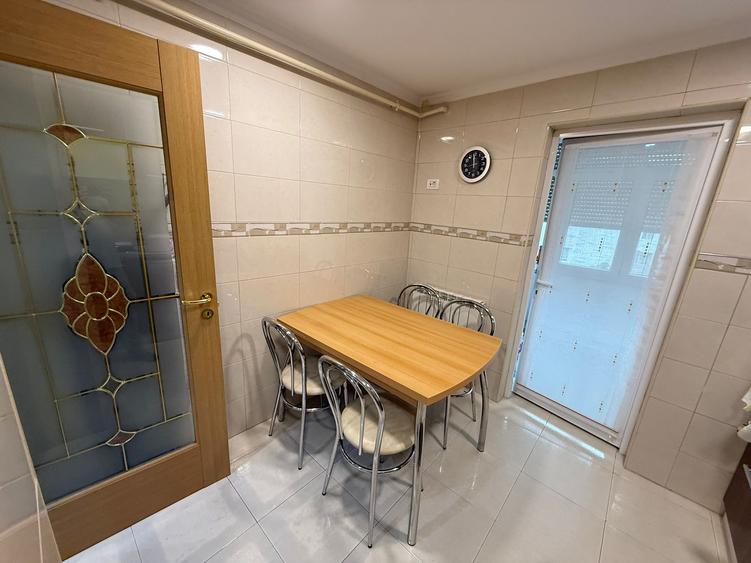 Apartament cu 2 camere decomandat în Sud