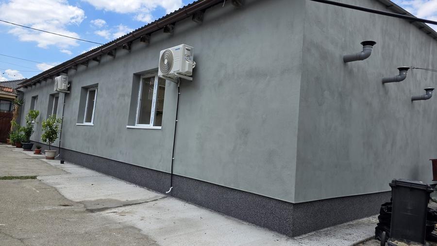 Spațiu comercial, de 150 mp, în Central
