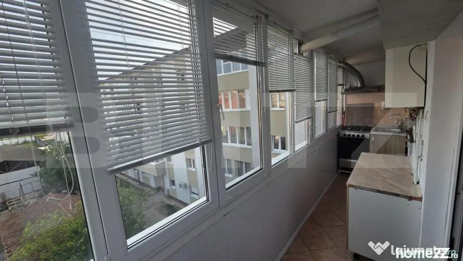Apartament cu 2 camere decomandat în Industrială