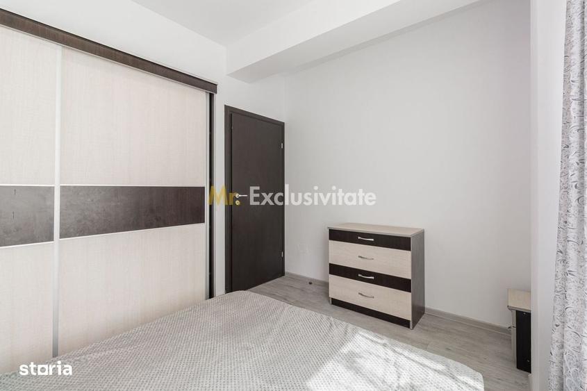 Apartament cu 3 camere decomandat în Roșu