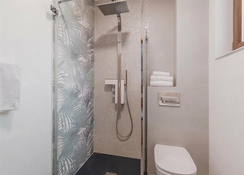 Apartament cu 3 camere decomandat în Ultracentral