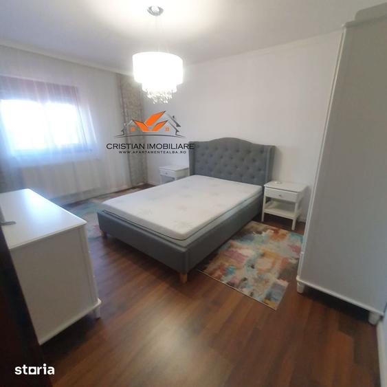 Casă cu 4 camere cu Teren 250 Mp în Cetate
