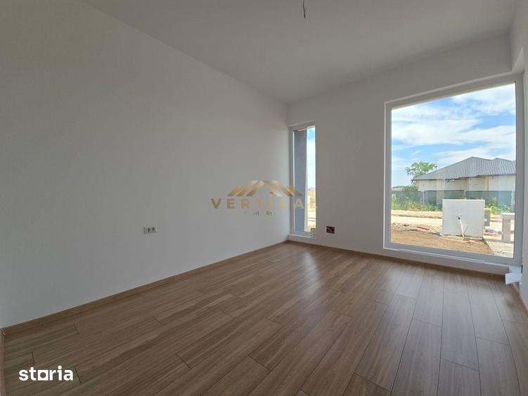 Casă cu 3 camere cu Teren 347 Mp în Vidra