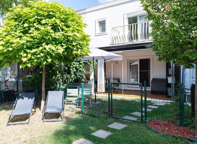 Casă cu 3 camere în Crețuleasca