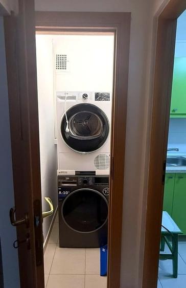 Apartament cu 2 camere decomandat, mobilat în Titan