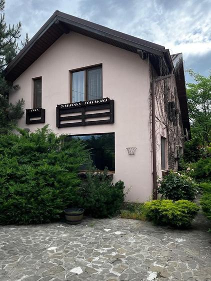 Casă individuală cu 4 camere cu Canalizare în Corbeanca