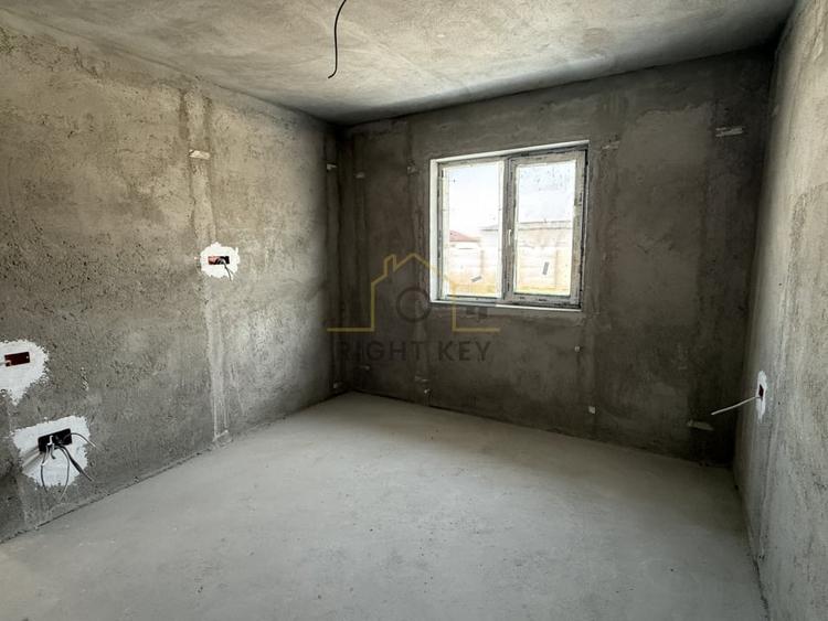 Duplex cu 3 camere cu Teren 250 Mp în Clinceni