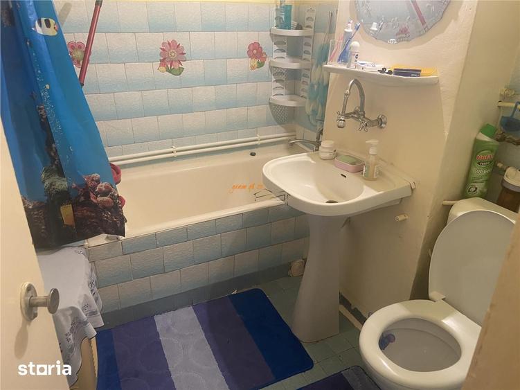 Apartament cu 2 camere decomandat în Gară