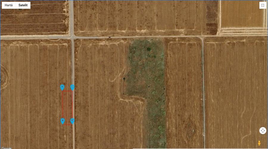 Teren agricol extravilan de 2000 mp, în Corbu