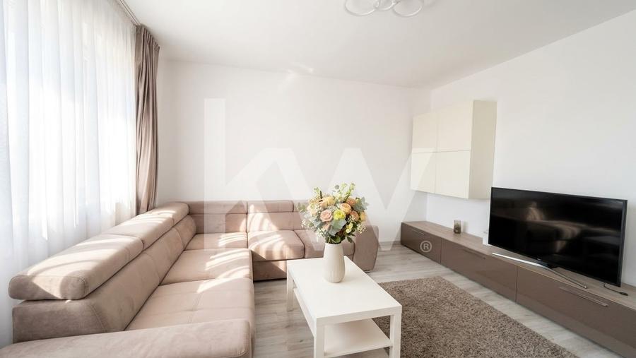 Apartament cu 3 camere decomandat, mobilat în Sânpetru