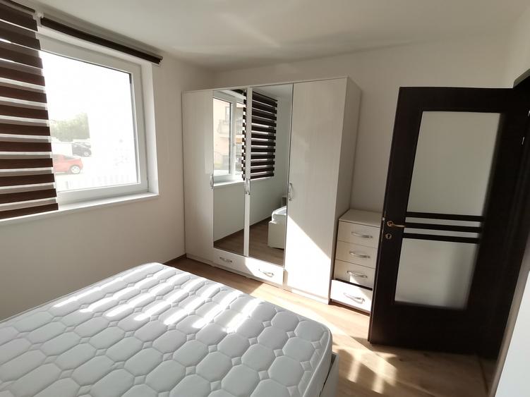 INCHIRIEZ apartament 2 camere decomandat,renovat,zona Selimbar - 5