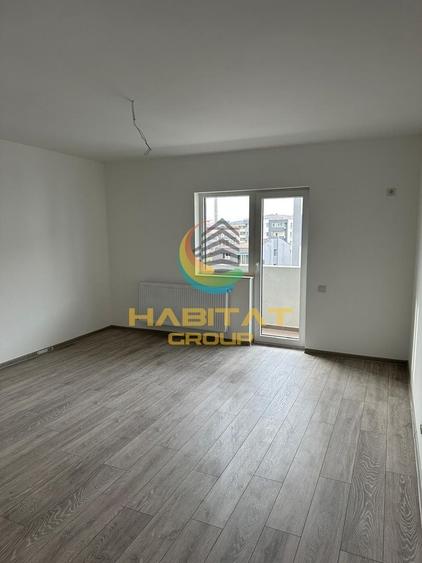 Apartament cu 3 camere decomandat în Berceni