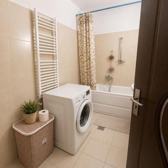 Apartament cu 2 camere semidecomandat în Central