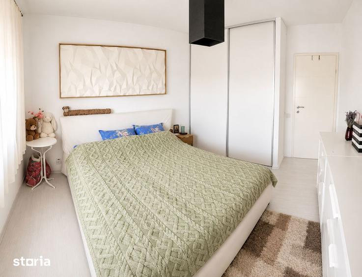 Apartament cu 3 camere, mobilat în Central