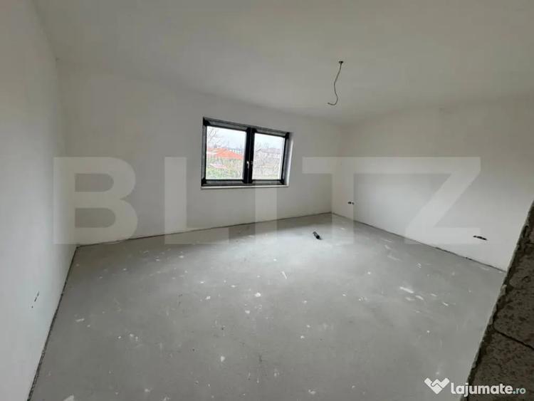 Casă cu 4 camere cu Teren 960 Mp în Lazuri