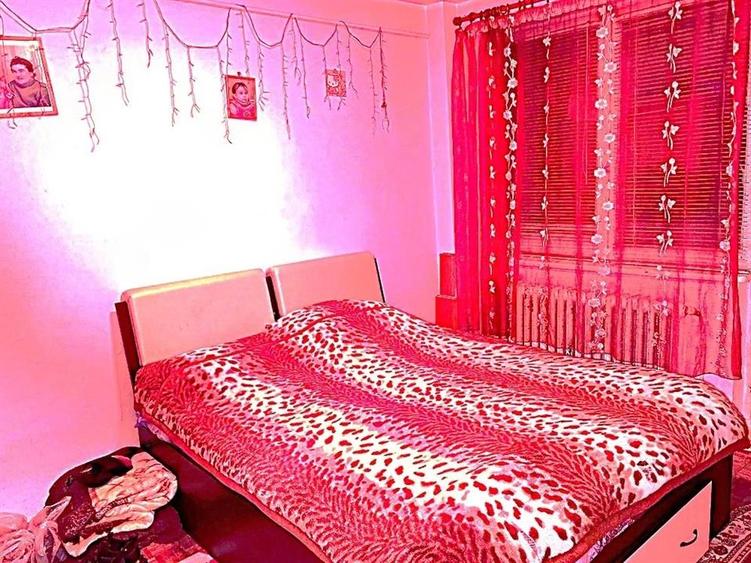 Apartament cu 3 camere semidecomandat în Hipodrom