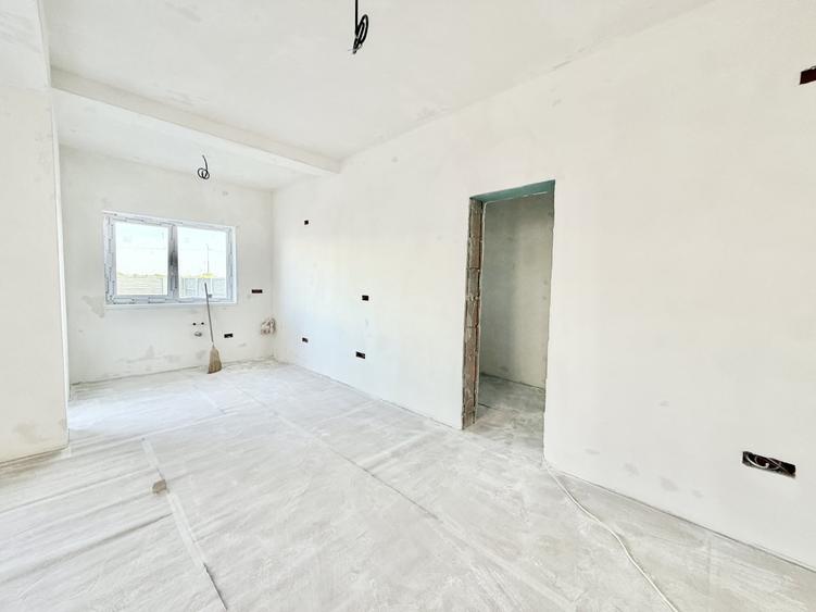 Duplex cu 4 camere cu Teren 275 Mp în Urseni