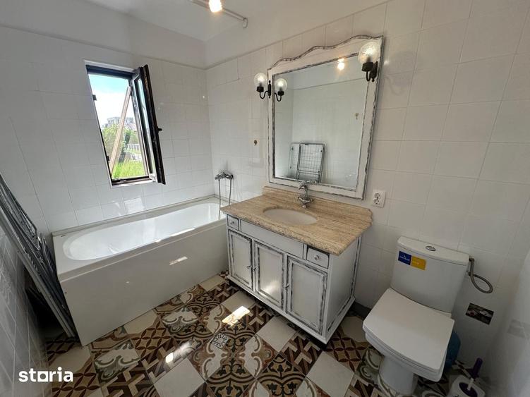 Casă cu 4 camere cu Teren 260 Mp în Chitila