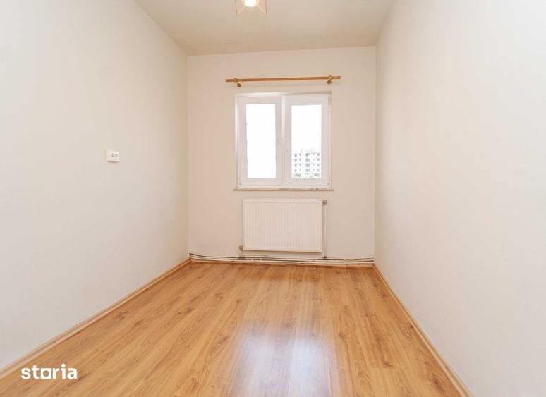 Apartament cu 3 camere în Păcurari