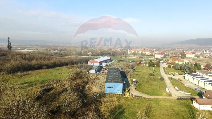 Spațiu industrial, de 700 mp, în Bonțida
