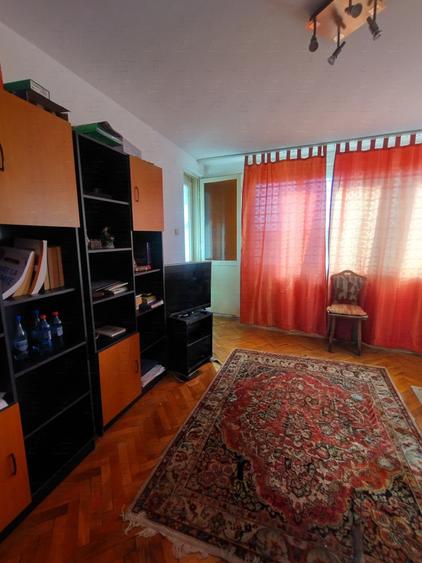 Apartament cu 2 camere decomandat în Tomis I