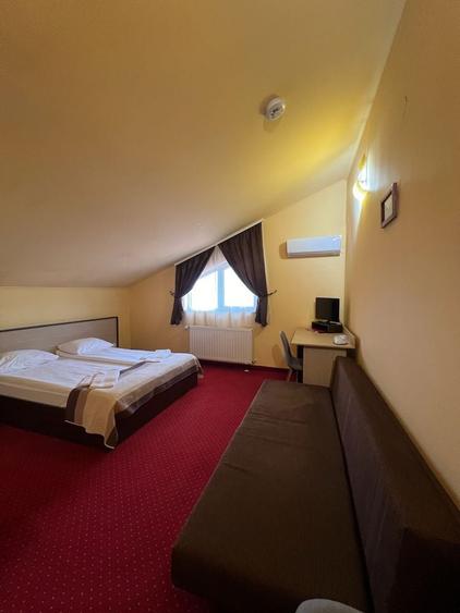 Casă cu 4 camere în Sânmartin