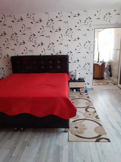 Casă cu 3 camere cu Teren 700 Mp în Central