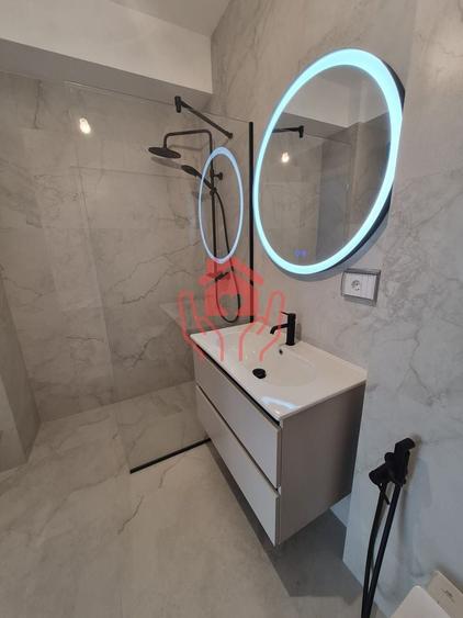 Apartament cu 2 camere semidecomandat în Iancu Nicolae