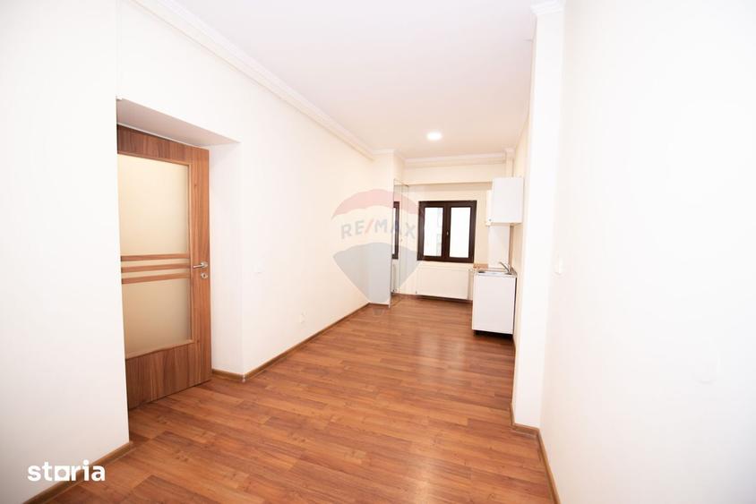 Apartament cu 3 camere în Jilava