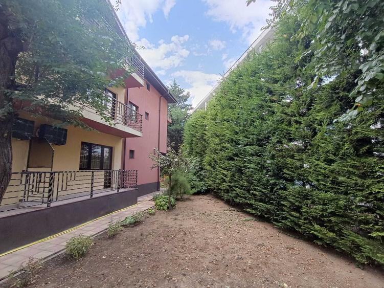Casă cu 4 camere în Nord