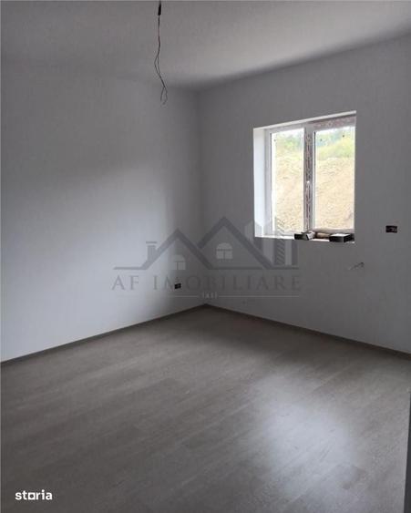 Apartament cu 4 camere în Bârnova