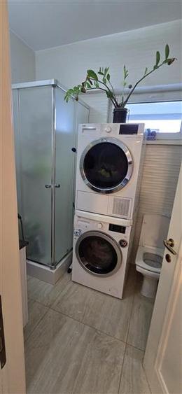 Apartament cu 4 camere decomandat, mobilat în 9 Mai