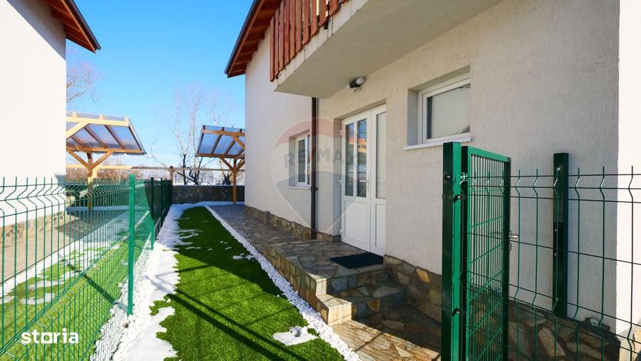 Casă cu 3 camere cu Teren 300 Mp în Hărmanului