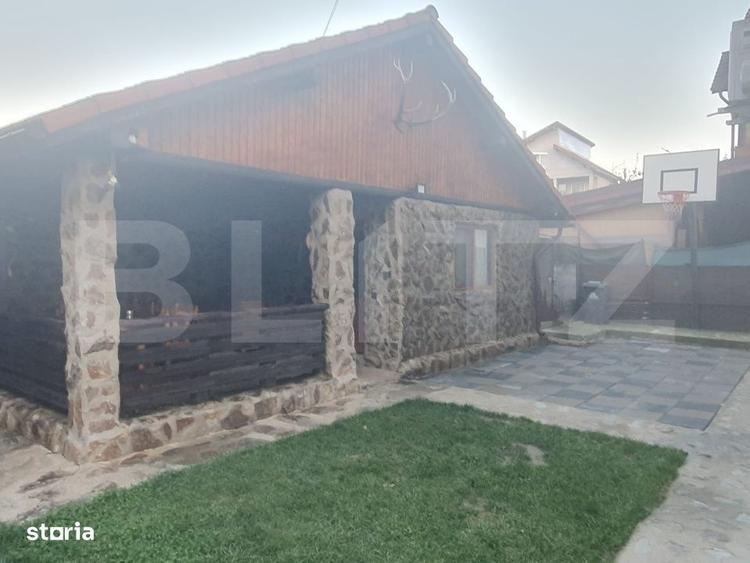 Casă cu 4 camere decomandat în Iezureni