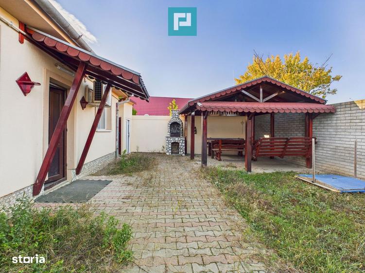 Casă cu 4 camere cu Teren 343 Mp în Șega