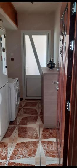 Apartament cu 2 camere nedecomandat în Mihai Bravu