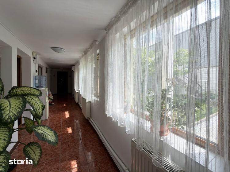Vila de vanzare in zona Palas spatioasa, eficienta energetic - 16