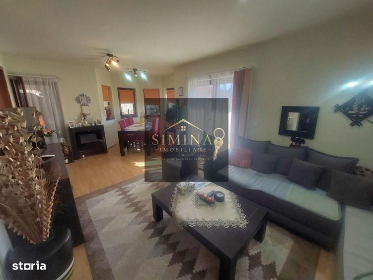 Casă cu 4 camere cu Teren 700 Mp în Livezeni