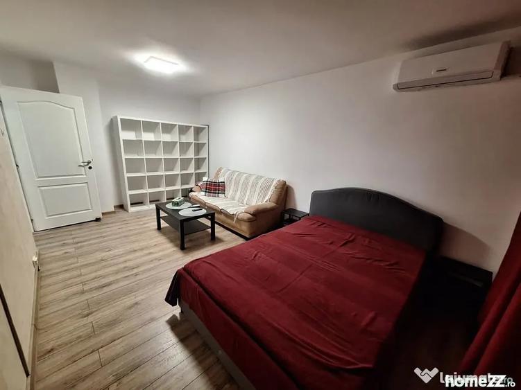Garsonieră decomandată, mobilată în Apărătorii Patriei