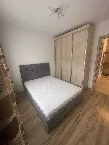 Apartament cu 2 camere decomandat în Exterior Vest