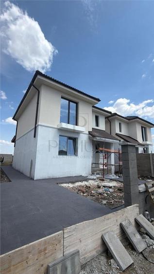 DUPLEX 110 mp | Desp#259;r#539;it prin camer#259; tehnic#259 - 1