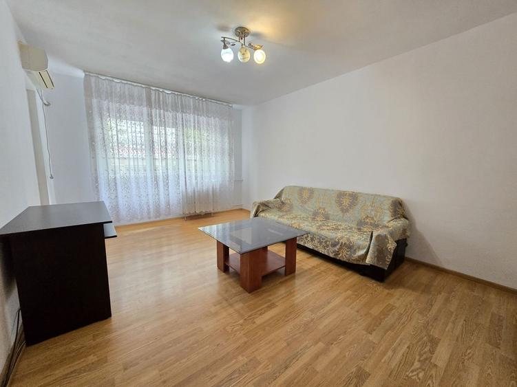 Apartament cu 2 camere decomandat, mobilat în Brâncoveanu