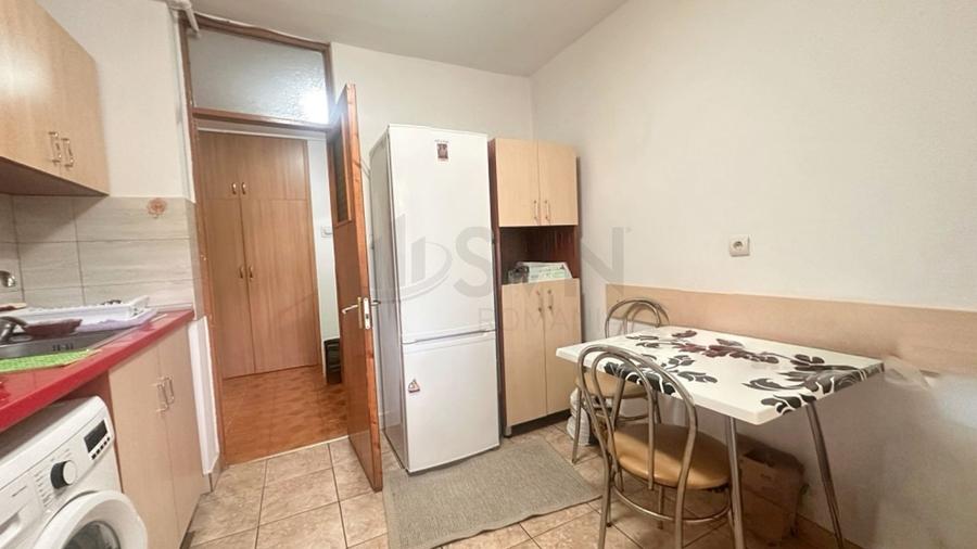 Apartament cu 2 camere semidecomandat, mobilat în Lacul Tei