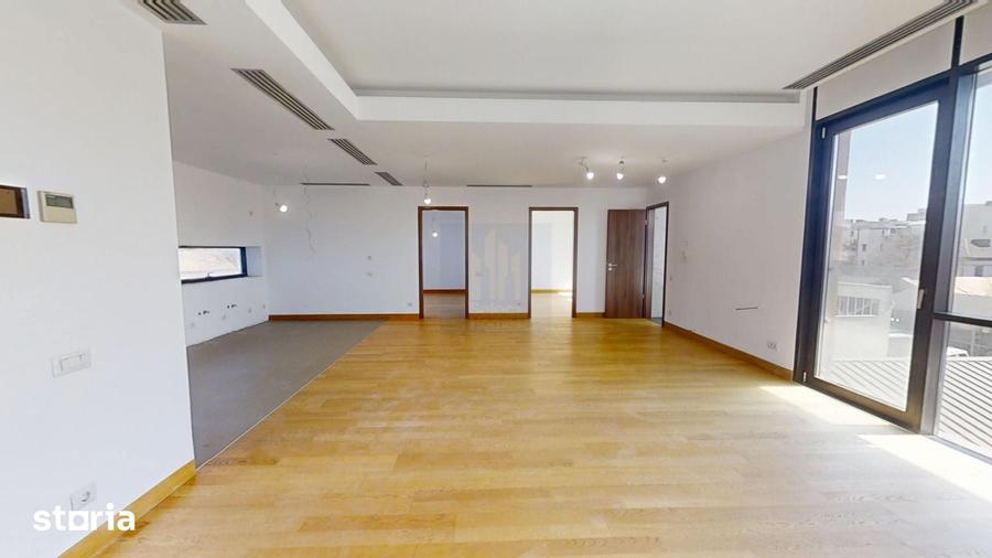 Apartament cu 3 camere în Eminescu